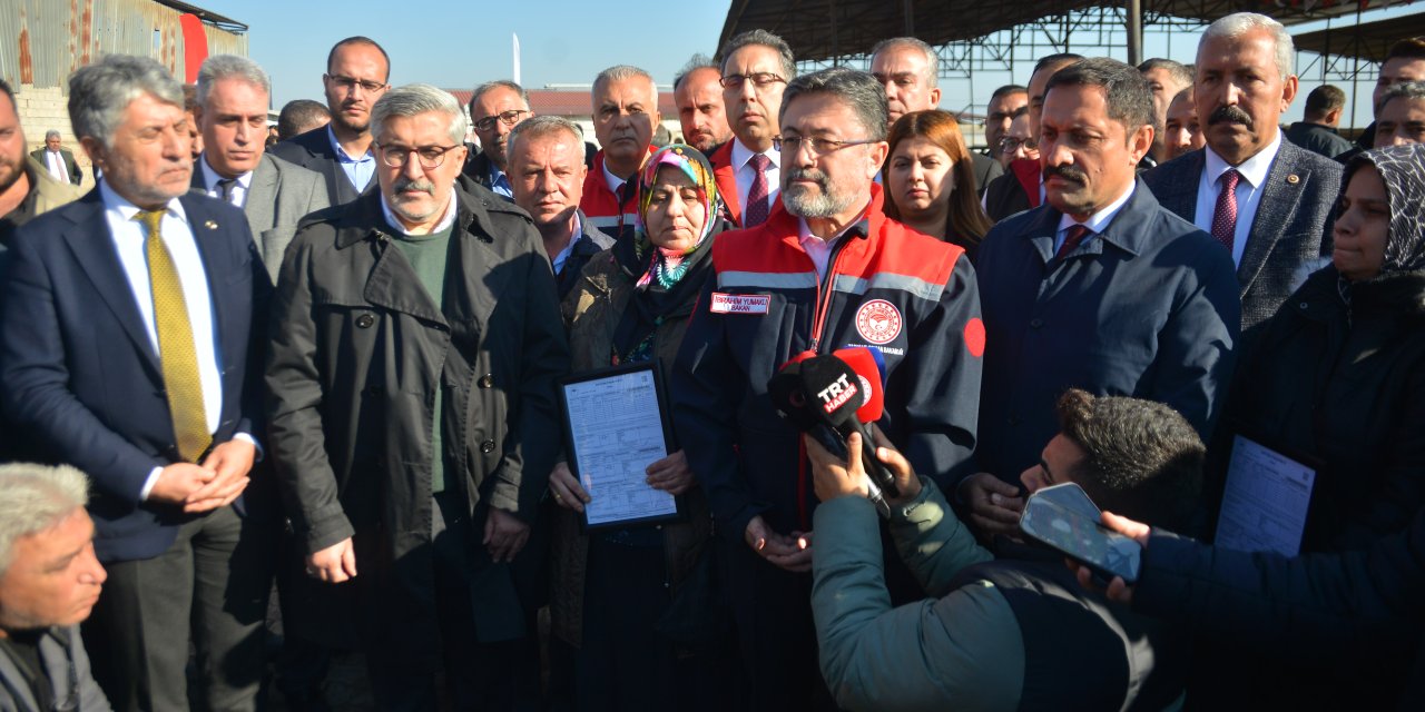 Bakan Yumaklı Hatay'da