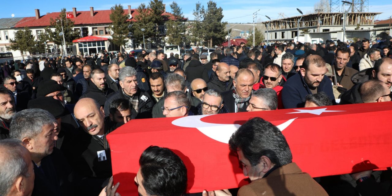 Sarıkamış Belediye Başkanı Hayali, Son Yolculuğuna Uğurlandı