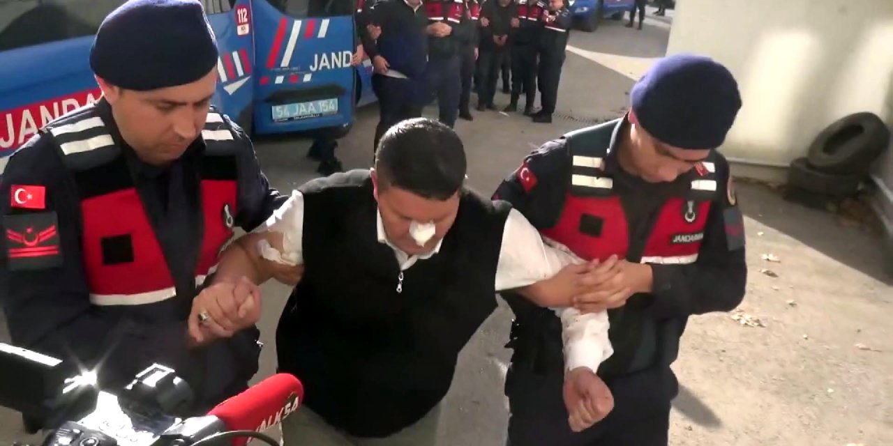 Sakarya'da 10 Kişinin Öldüğü Zincirleme Kazada, 7 Aracın Sürücüsü Adliyede