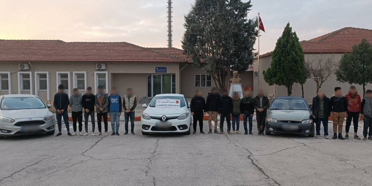 Gaziantep'te 19 Kaçak Göçmen Yakalandı, 3 Organizatör Tutuklandı