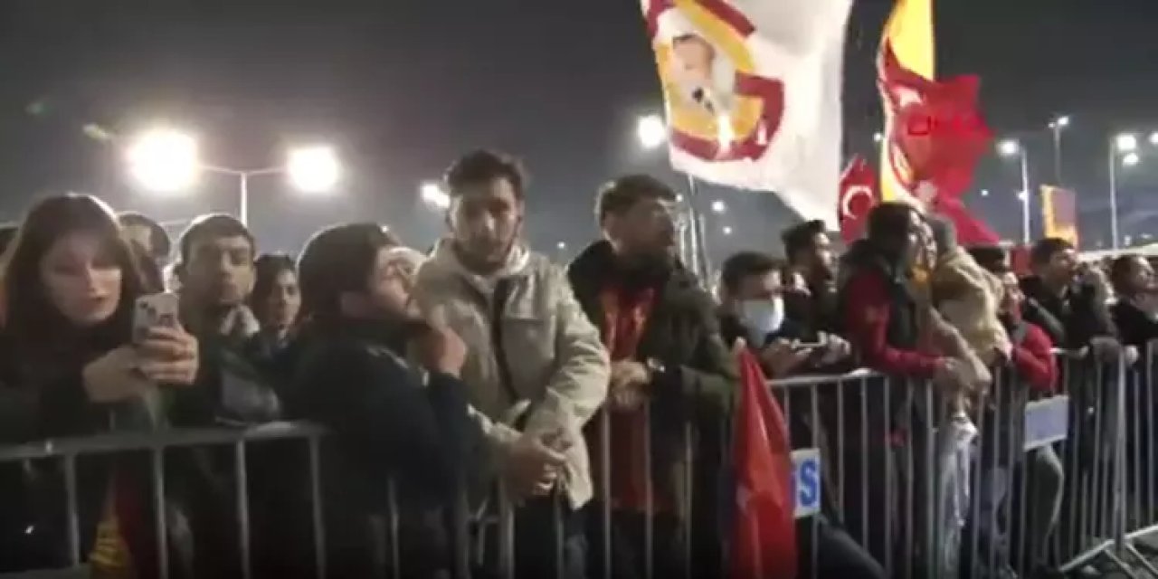 Galatasaray'a İstanbul'da coşkulu karşılama
