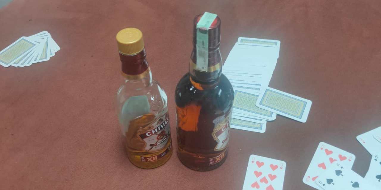 Kumar Oynatılan Ve Kaçak İçki Satılan Kahvehaneye Operasyon