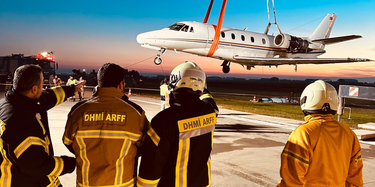 Diyarbakır'da Özel Jet Pistten Çıktı (4)