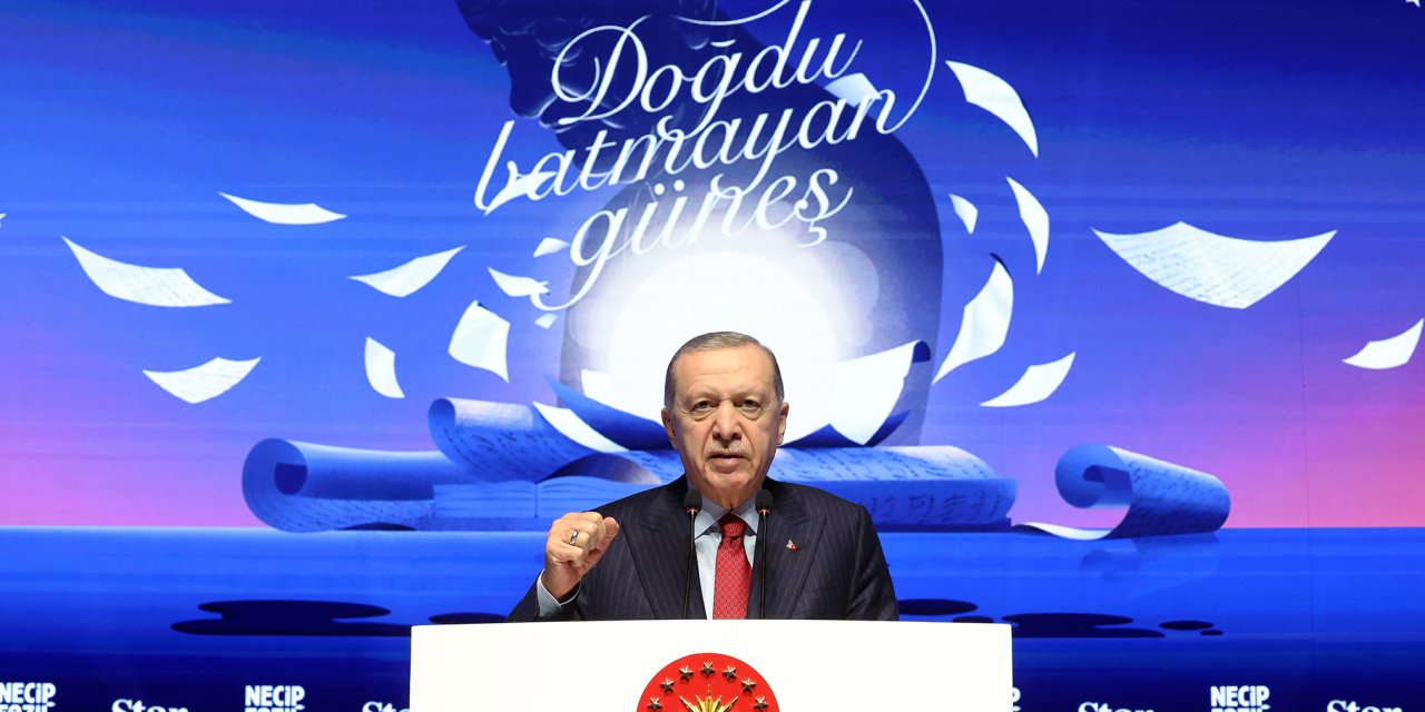 (Geniş Haber) Cumhurbaşkanı Erdoğan: Sporun Günlük Siyasi Rekabetin Mezesi Haline Getirilmesi Yanlıştır