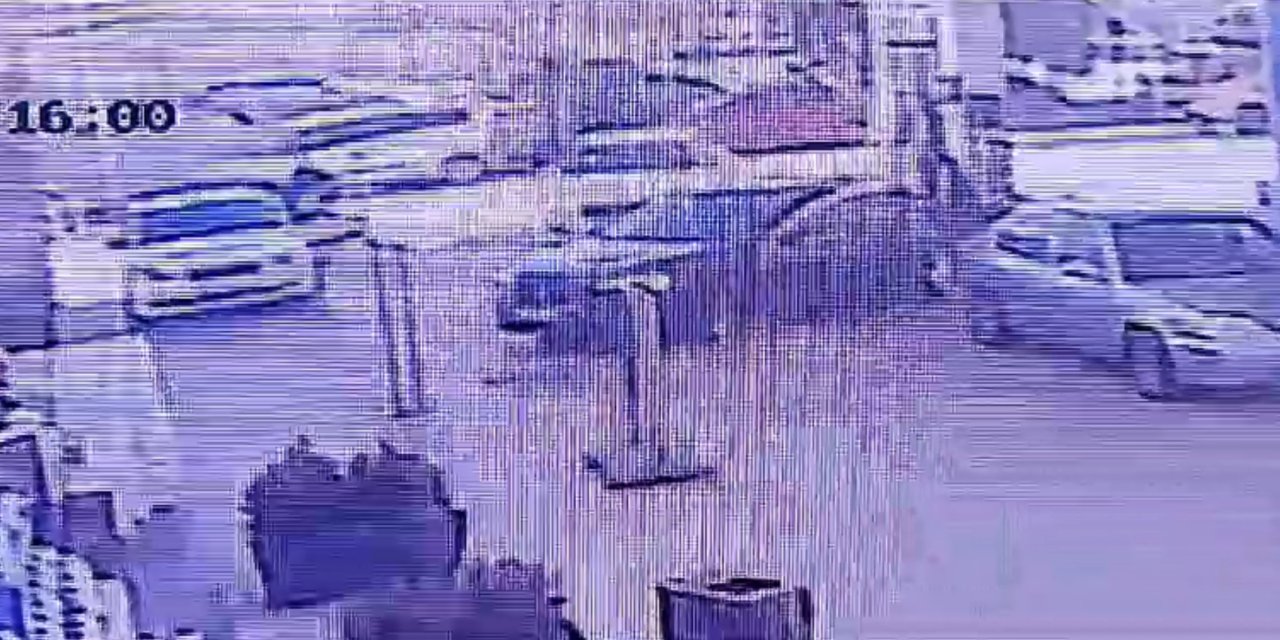 Boğazına Şeker Kaçan Kadını, Trafik Polisi 'Heimlich Manevrası' İle Kurtardı