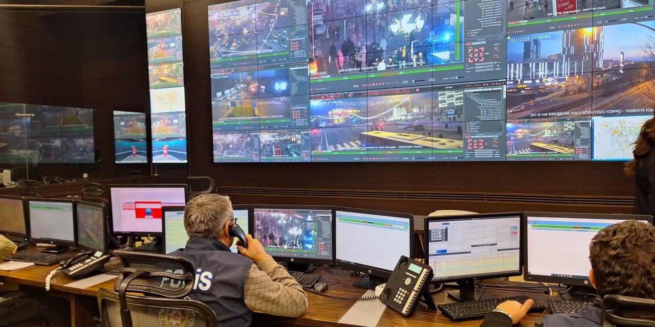 Ankara'daki Yılbaşı Denetimleri Kgys Merkezinden Takip Ediliyor