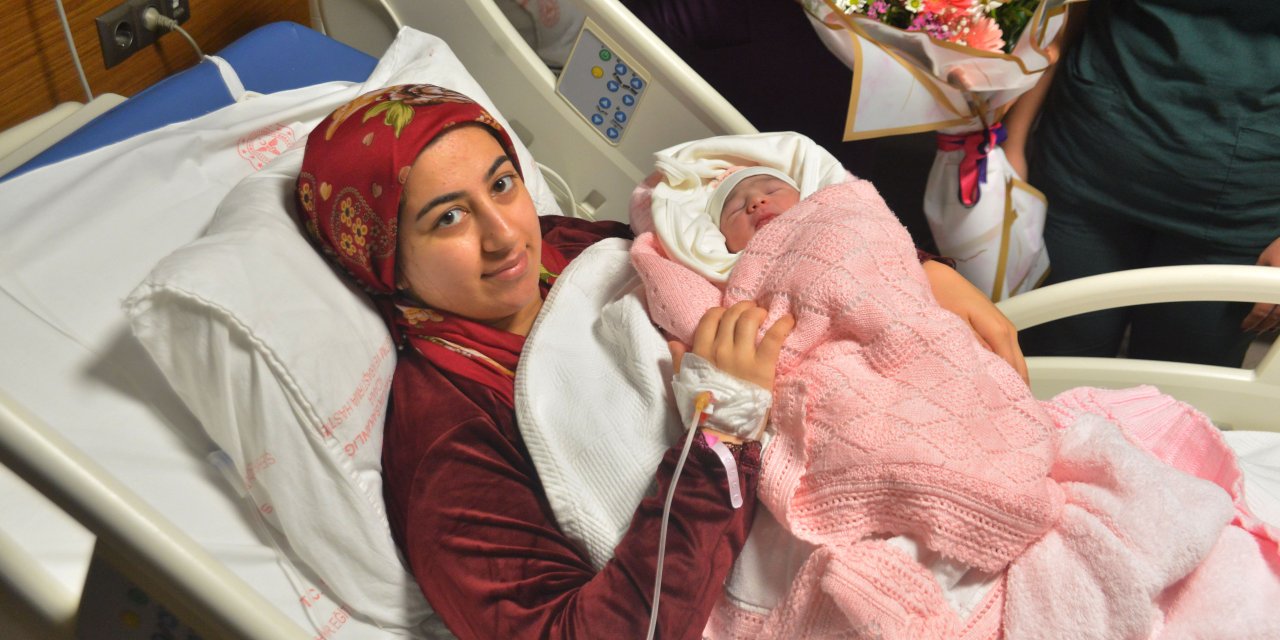 Adana'da Yılın Bebeği 'Masal'