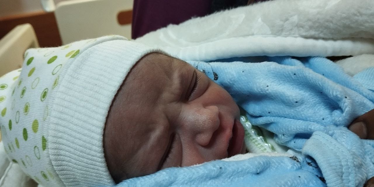 Mardin’de Yeni Yılın İlk Bebeği Muhammed Hüseyin Oldu