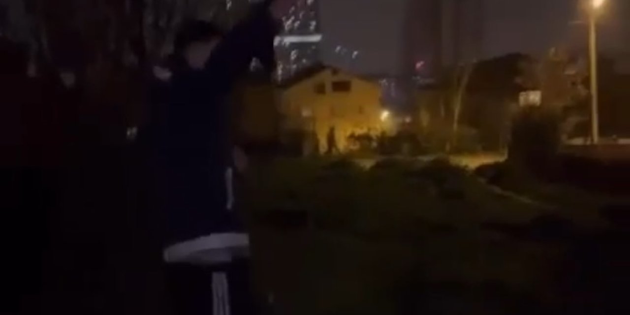 İstanbul'da Yeni Yılı Havaya Ateş Ederek Karşıladılar