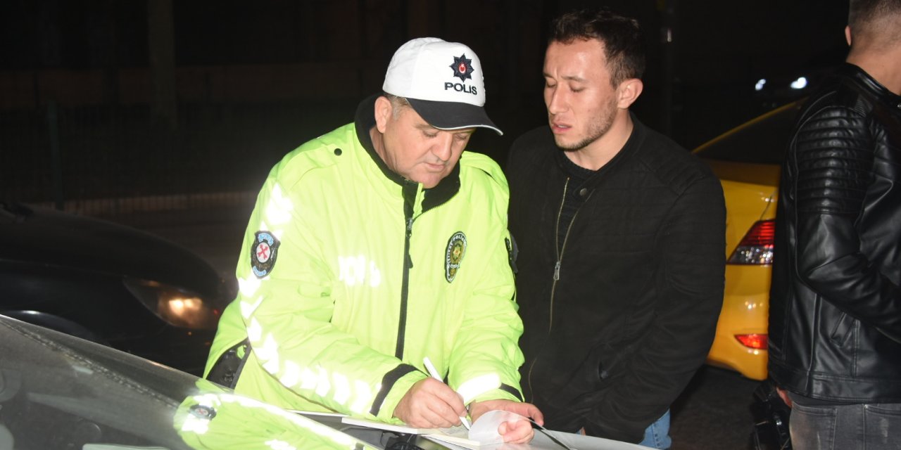 İzmir’de Yılın İlk Cezası Kesildi, Alkollü Sürücü Cihazın Arızalı Olduğunu İddia Etti