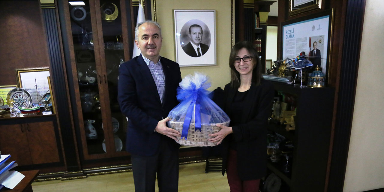 Düzce İl Müdürü Alemdaroğlu’ndan Rize Belediye Başkanı Metin’e Ziyaret