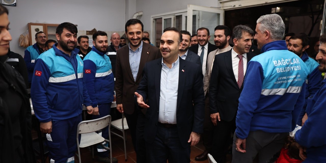 Bakan Kacır, 2024’e Bağcılar’da Girdi
