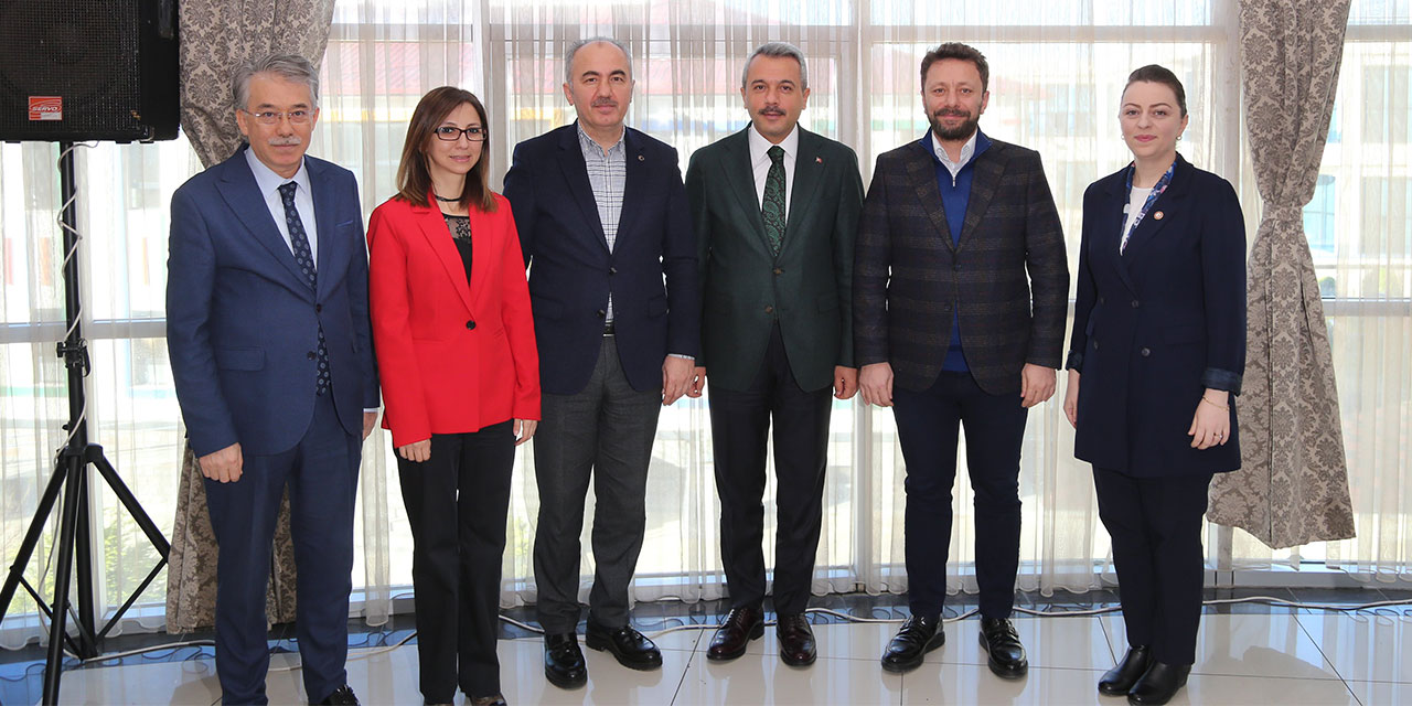 Rize’de 3 Müdüre Veda Programı Düzenlendi