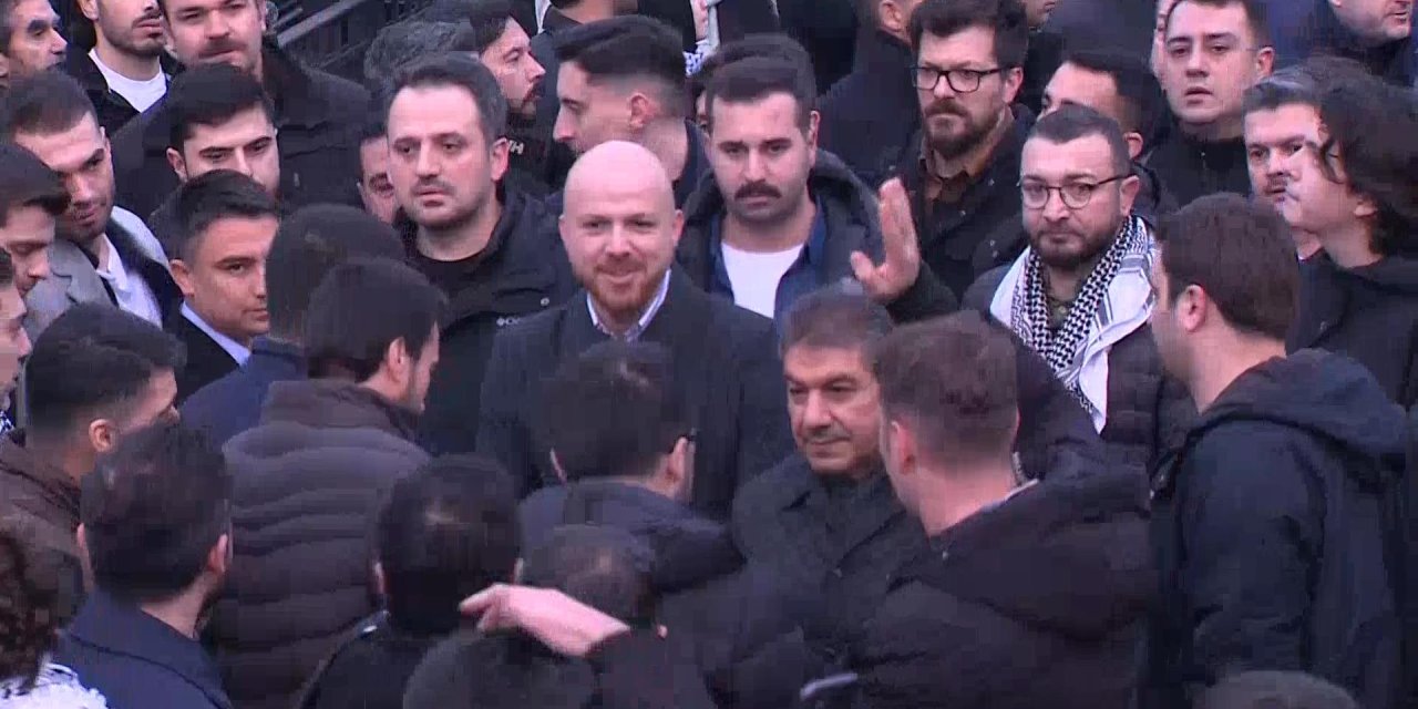 (Ek Fotoğraflar)binlerce Kişi Şehitler Ve Filistin'e Destek Yürüyüşünde Buluştu