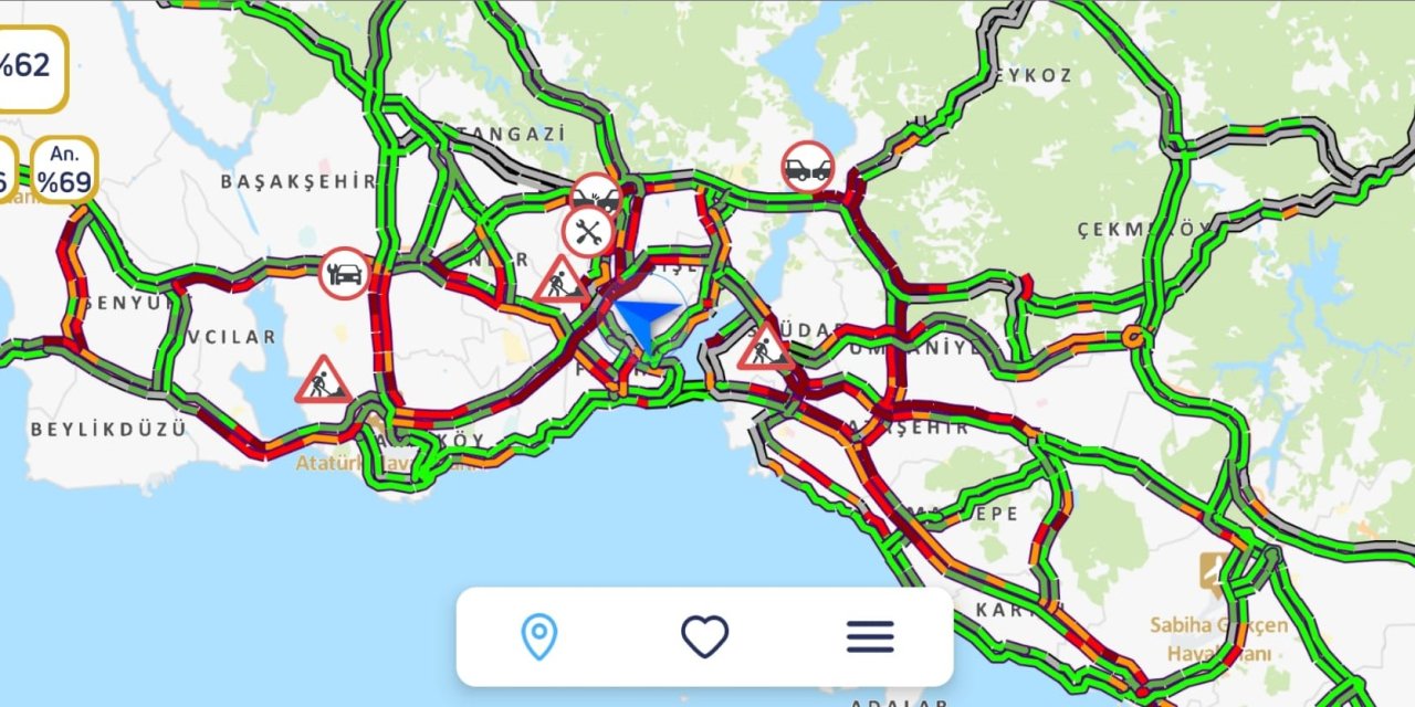 İstanbul'da Yeni Yılın İlk İş Gününde Trafik Yoğunluğu