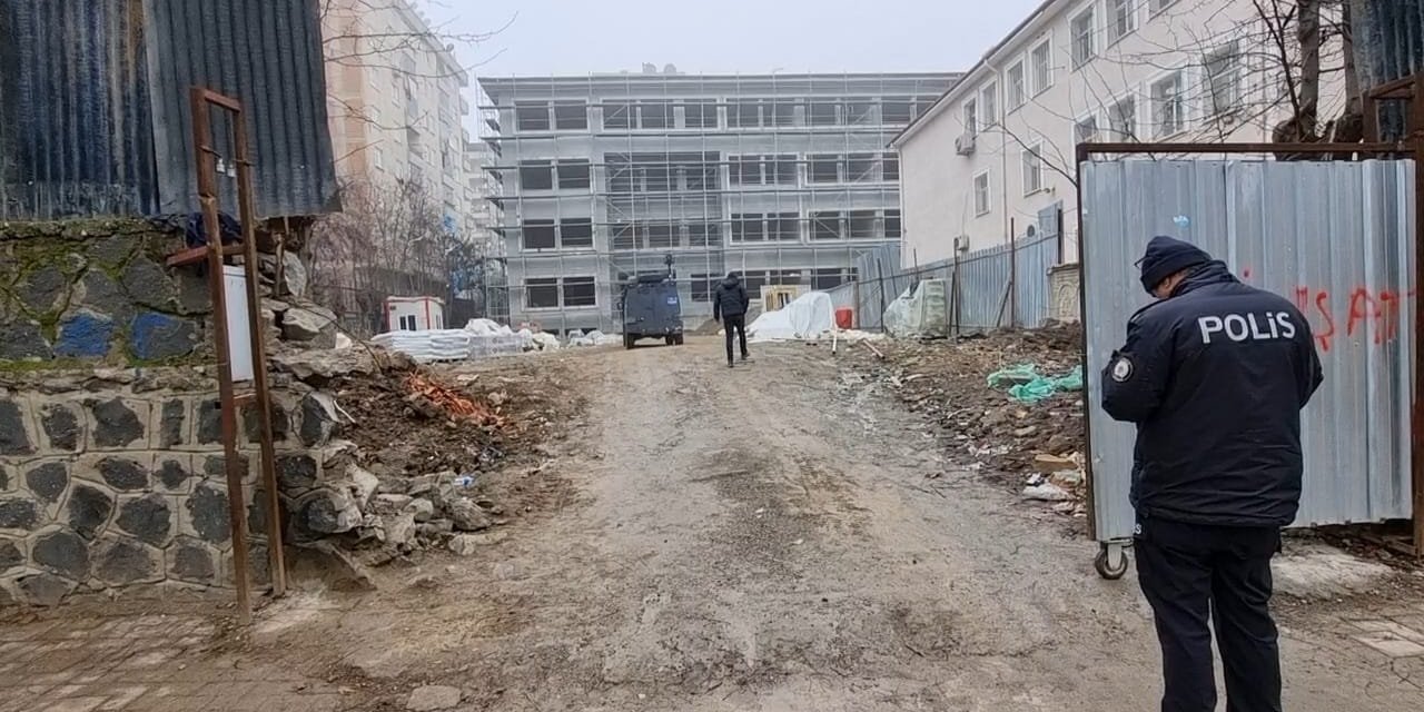 Çatıdan Düşen Şantiye Şefi Öldü