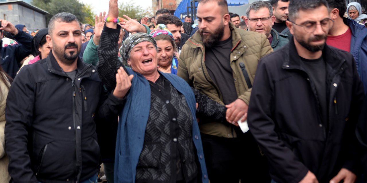 Yangında Ölen Kızı, Damadı Ve Torunlarını, 'Yeni Evinize Hoş Geldiniz' Sözleriyle Karşıladı