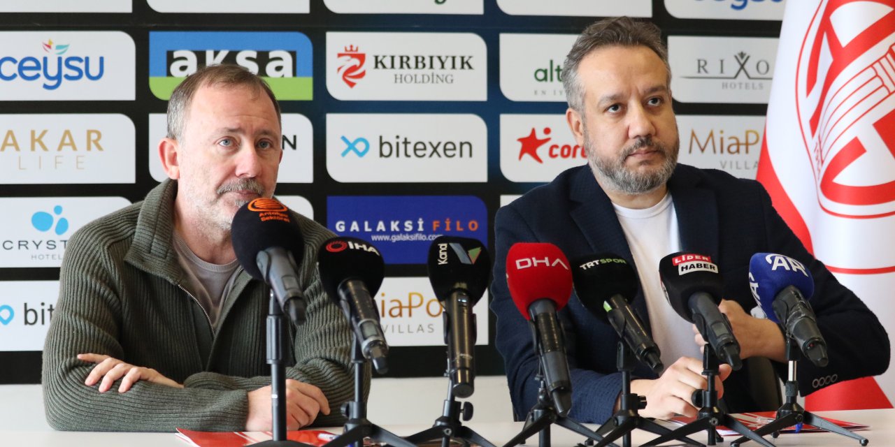 Sergen Yalçın, Antalyaspor'a İmzayı Attı