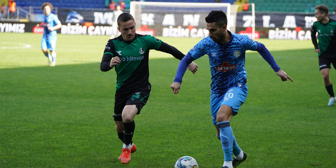 Çaykur Rizespor Sakarya'yı uzatmalarda 2-1 mağlup etti