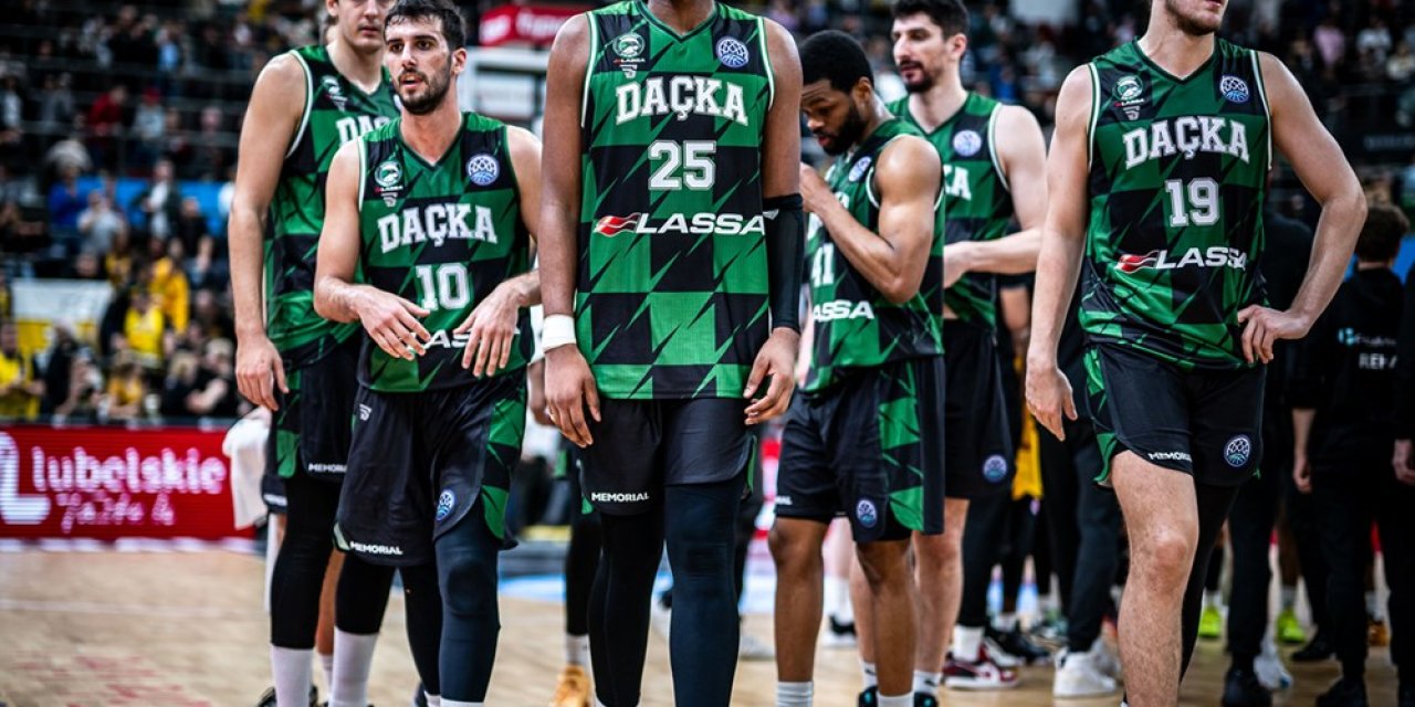 Riesen Ludwigsburg - Darüşşafaka Lassa: 82-63