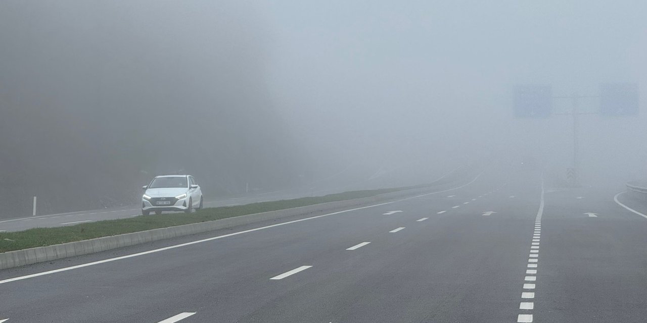 Bartın'da Yoğun Sis, Ulaşımı Olumsuz Etkiledi