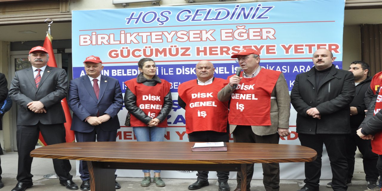 Artvin Belediyesinde toplu iş sözleşmesi imzalandı