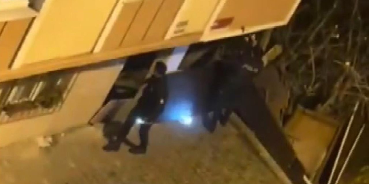 Esenler'de 'Dur' İhtarına Uymayan Şüpheliyle Polis Arasındaki Kovalamaca Kamerada