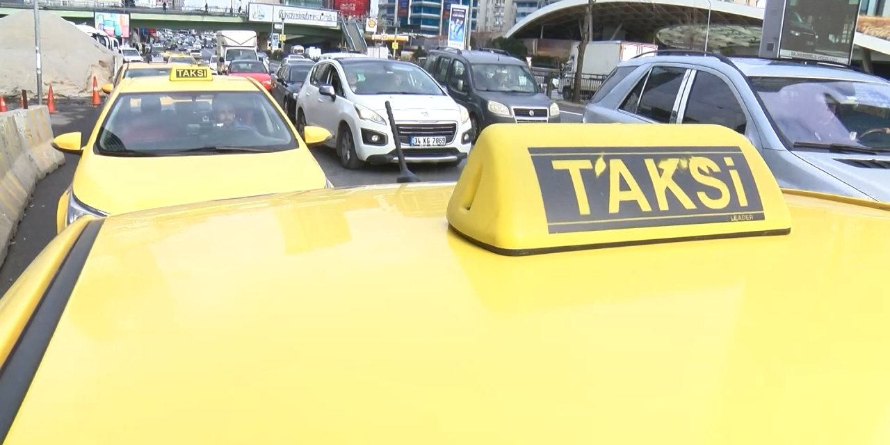 İstanbul Taksiciler Esnaf Odası Başkanı Aksu: İndi-bindi 120 Lira Olmalı