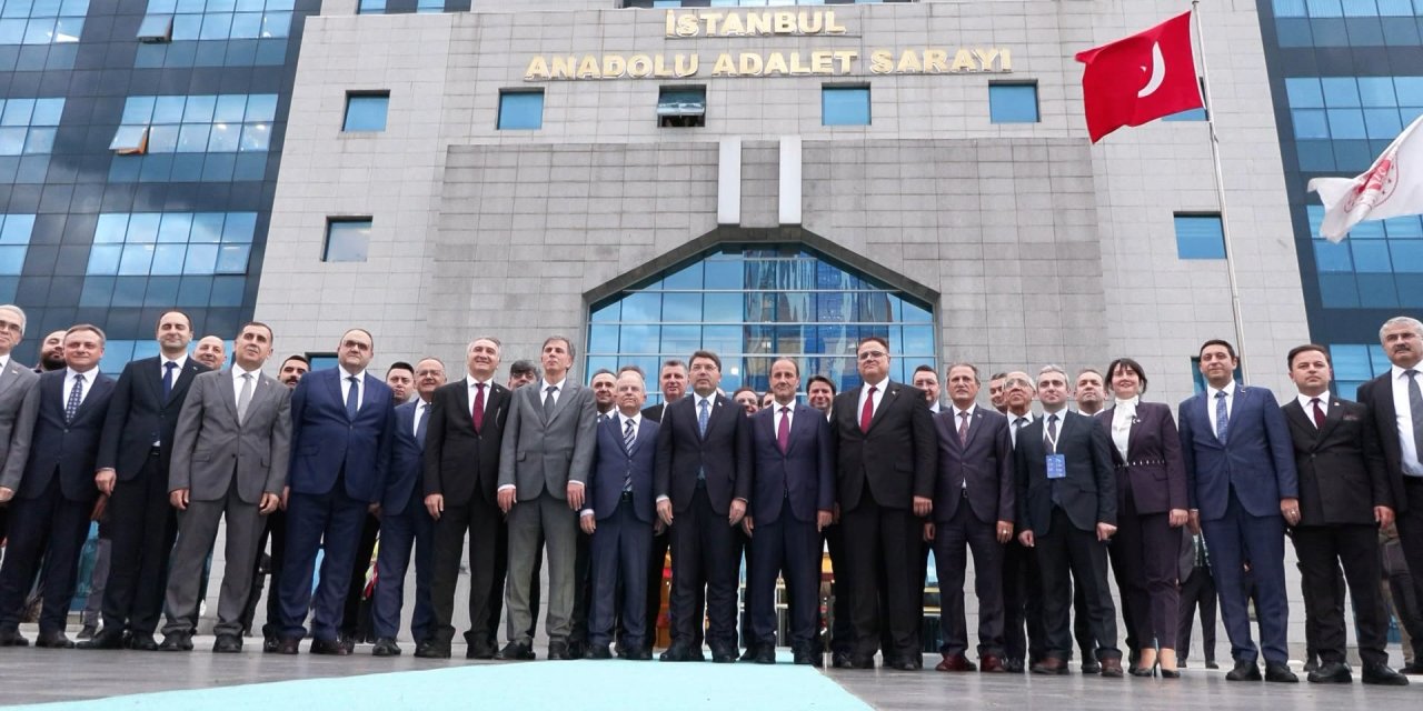 Bakan Tunç'dan Anadolu Adliyesi'ne Ziyaret