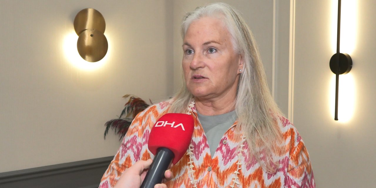 Dünya Turu Hayalleri Fatih'teki Otelde Yarım Kalan Abd'i Turist: Emeklilik Birikimimin Büyük Kısmını Bu Tur İçin Harcadım