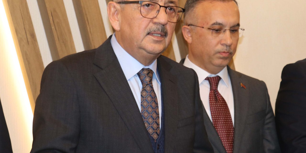 Bakan Özhaseki: Gaziantep’te 10 Bin Konutu Bir Ay Sonra Teslim Edeceğiz (2)