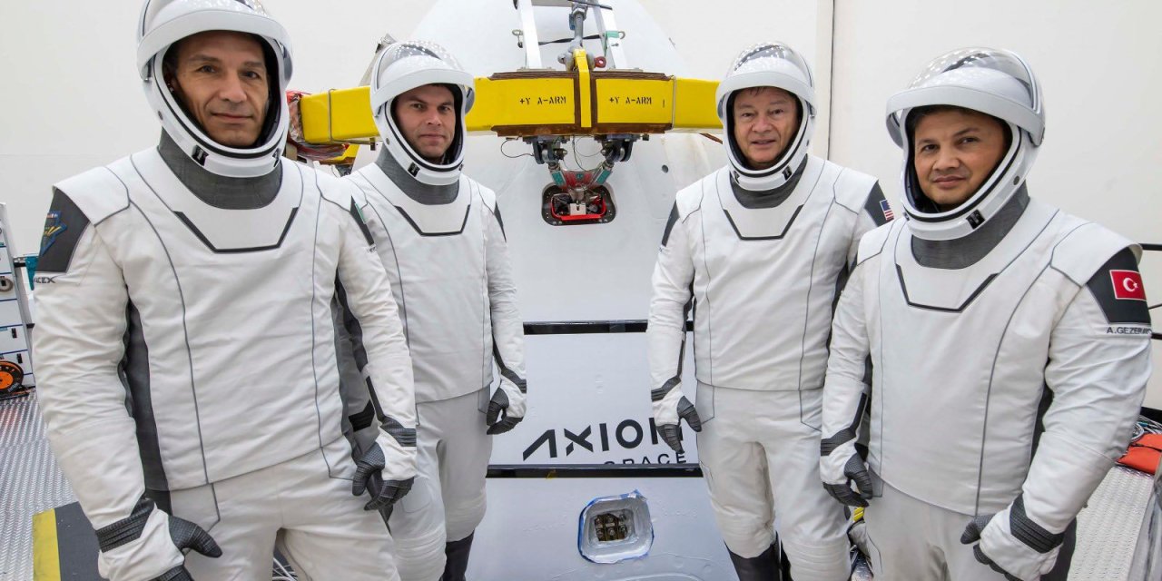 Karantina Süreci Başlayan Gezeravcı: Dış Dünya İle Temasımızı Kesecek Şekilde Bir Tesise Kapandık