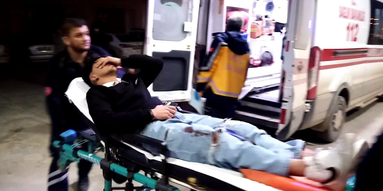 Bursa'da Suriye Uyruklu İki Grup Arasında Bıçaklı Kavga: 1 Yaralı