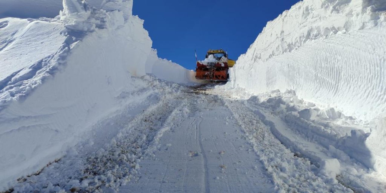 Van'da Kar Nedeniyle 492 Yerleşim Yerinin Yolu Ulaşıma Kapandı