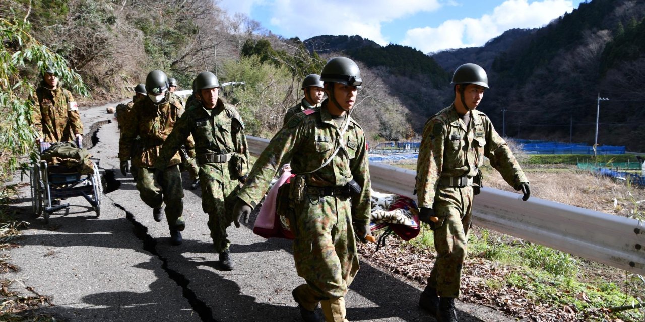 Japonya Depreminde Ölü Sayısı 100 Oldu