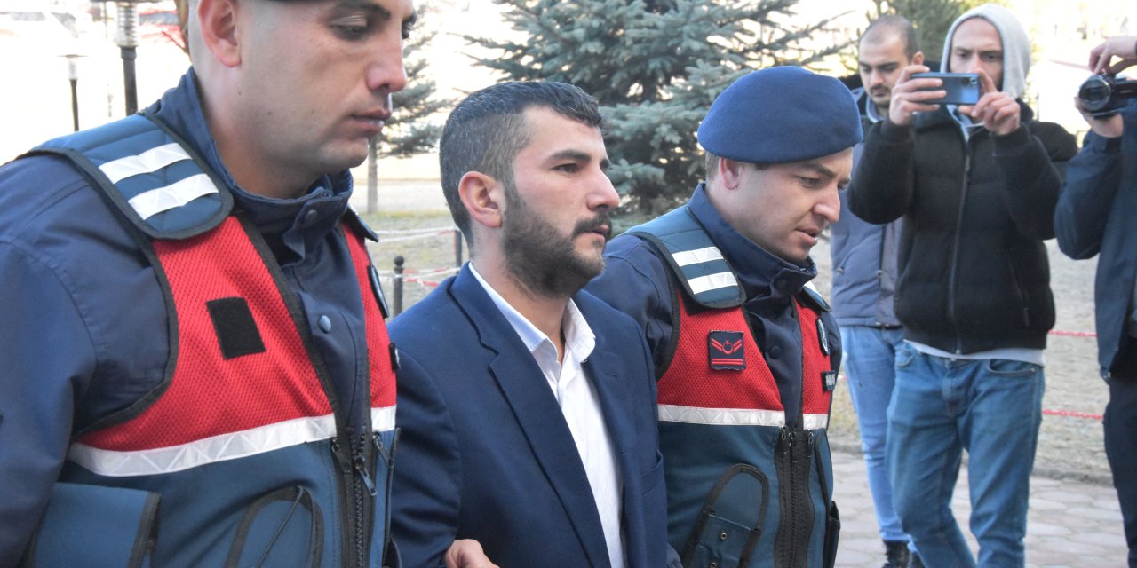 Firari Hükümlü, Annesinin Evinin Altındaki Tünelde Yakalandı