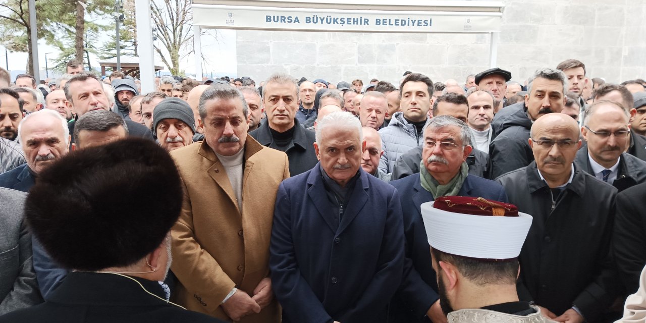 Faruk Çelik'in Babasından 2 Hafta Sonra Annesi De Vefat Etti (2)