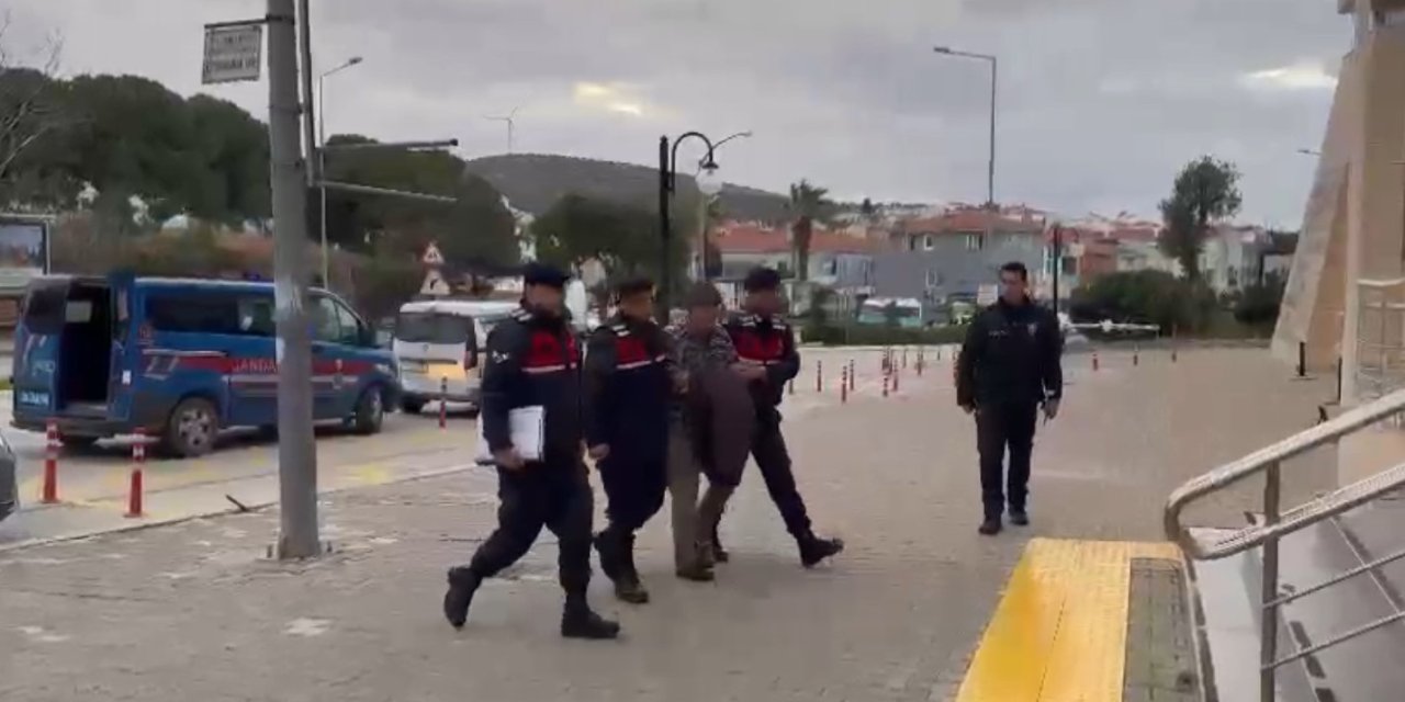 Arazi Kavgasında Komşusunu Öldürüp, Eşini Yaralayan Eski Muhtar Tutuklandı