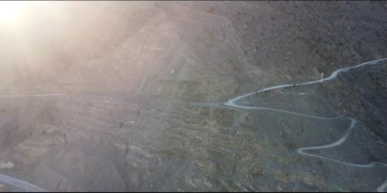 Köylülerin ‘Heyelan Korkulu Geçici Yol’ Çilesi