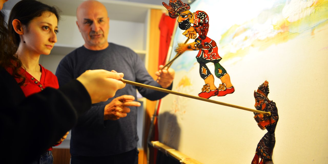 700 Yıllık 'karagöz’ Gölge Oyunu, Öğretmenler Eliyle Geleceğe Taşınıyor