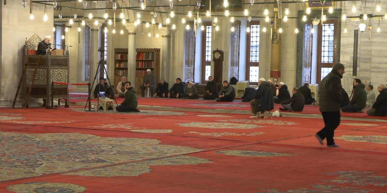 Fatih Camisi'ndeki Saldırıya Vaazda Kınama