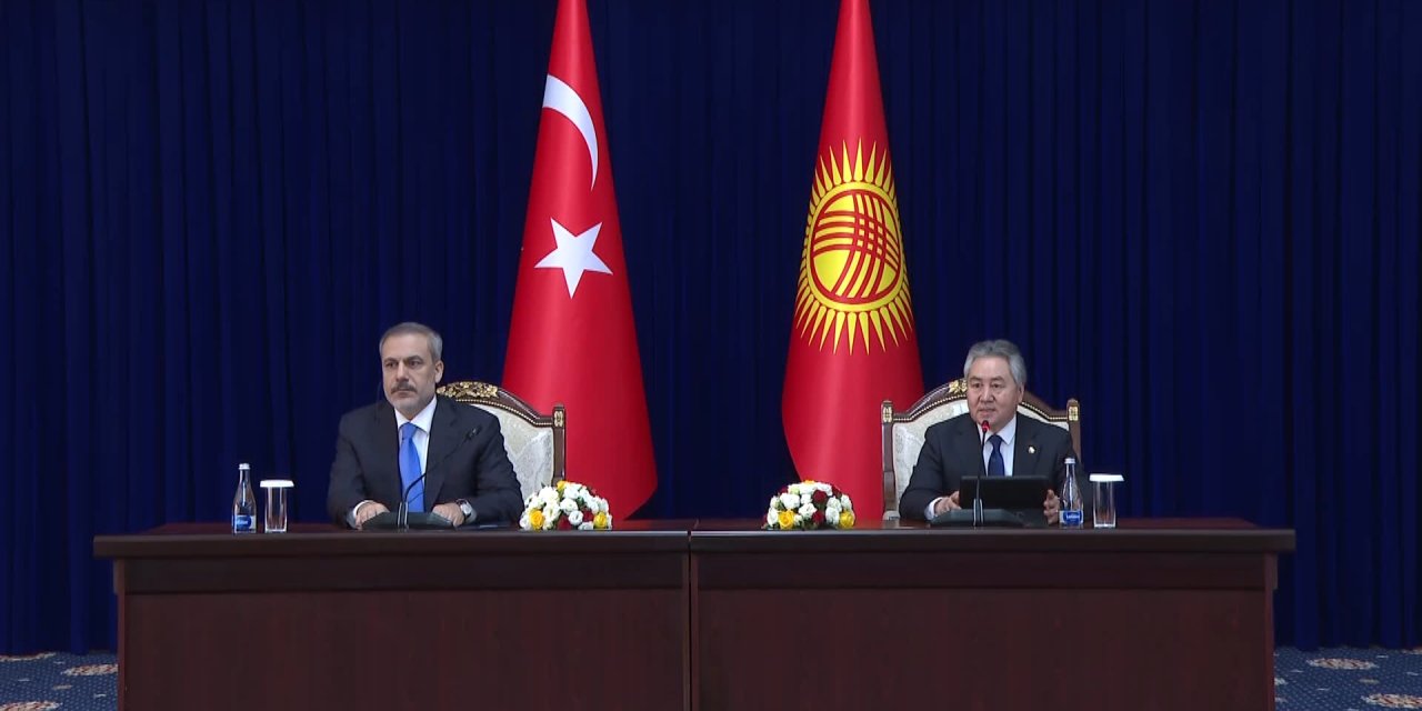 Fidan Bişkek’te Mevkidaşıyla Ortak Basın Toplantısına Katıldı