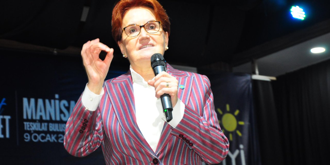 Meral Akşener, Manisa'da Şehit Ailesini Ziyaret Etti (3)