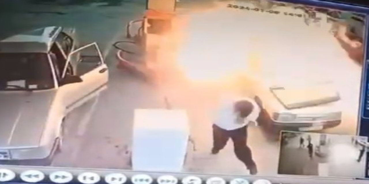 Akaryakıt İstasyonunda Otomobil Alev Aldı: 1 Yaralı