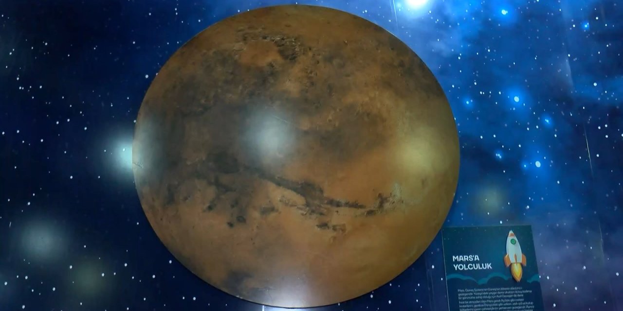 Kağıthane’de Engelli Öğrenciler El Battani Uzay Evi'ni Ziyaret Etti