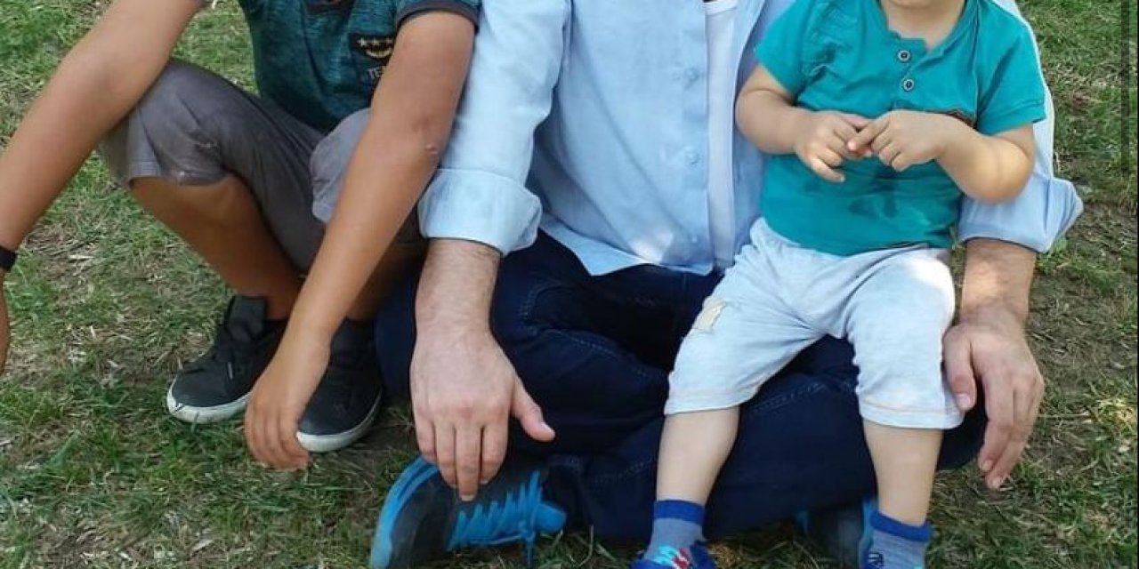 (Ölen Çocuğun Fotoğrafıyla) Sultangazi'de Okul Servisinin Çarptığı 5 Yaşındaki Çocuk Öldü