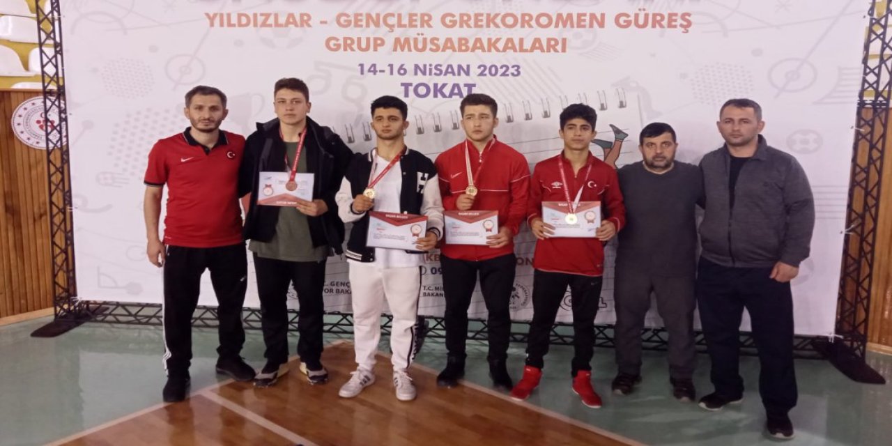 Rizeli 3 Sporcudan Grekoromende Türkiye Derecesi