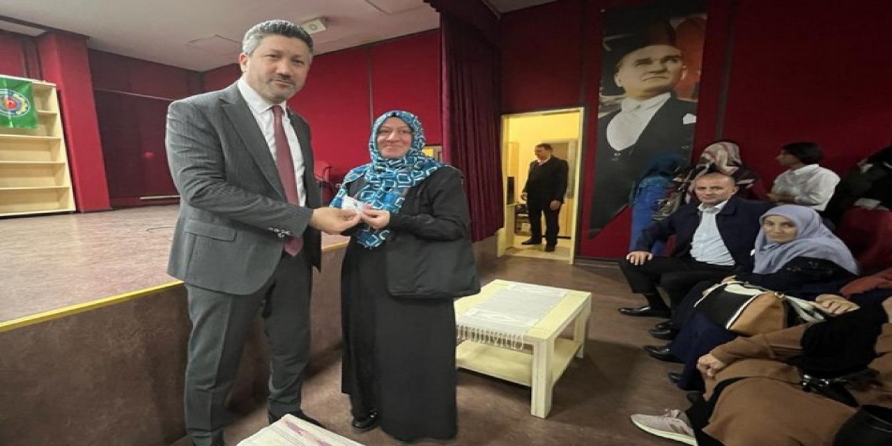 Güneysu’da Ata Tohumu Dağıtıldı