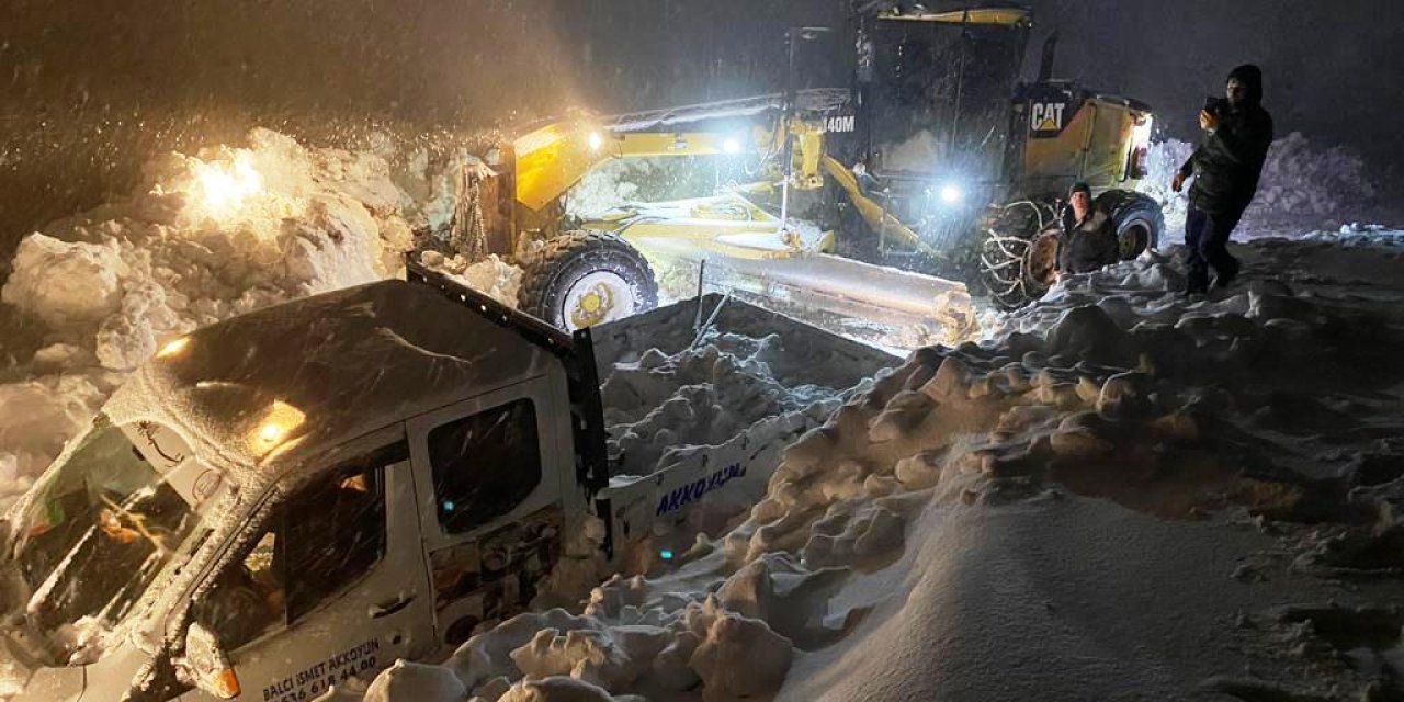 Bitlis'te Karda Mahsur Kalan Arıcılar Kurtarıldı