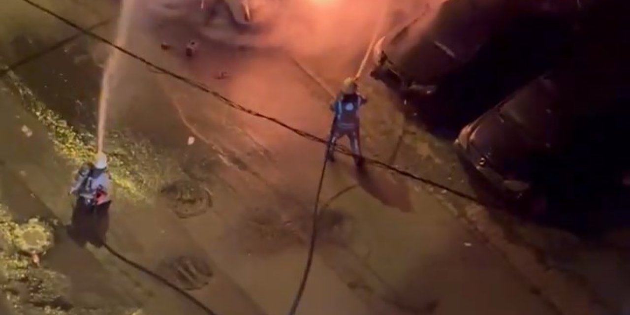 Şişli’de Barakada Başlayan Yangın Park Halindeki Araca Sıçradı